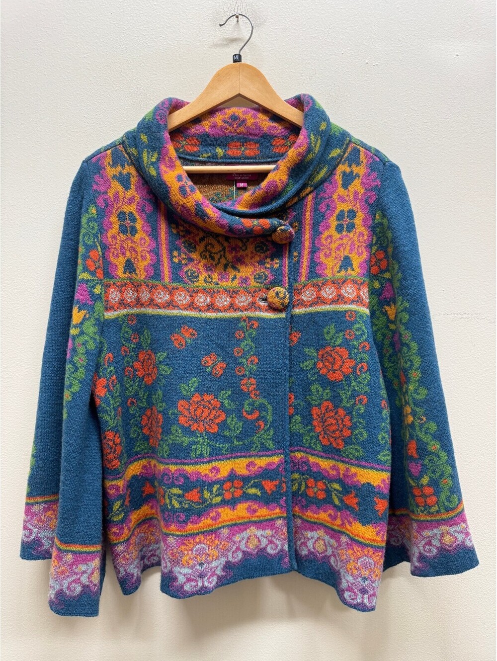 IVKO wool poncho